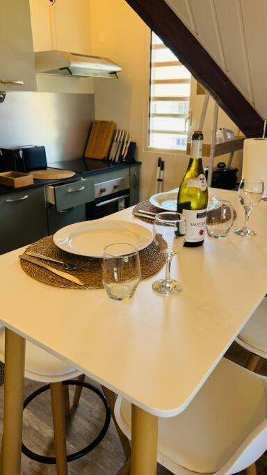T2 Le Cosy, Au Coeur De Montjoly, Parking, Clim Apartment Remire-Montjoly Екстериор снимка