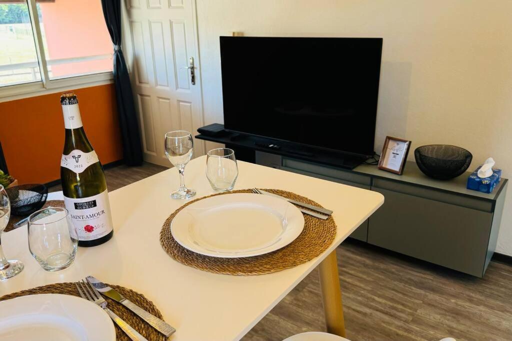 T2 Le Cosy, Au Coeur De Montjoly, Parking, Clim Apartment Remire-Montjoly Екстериор снимка